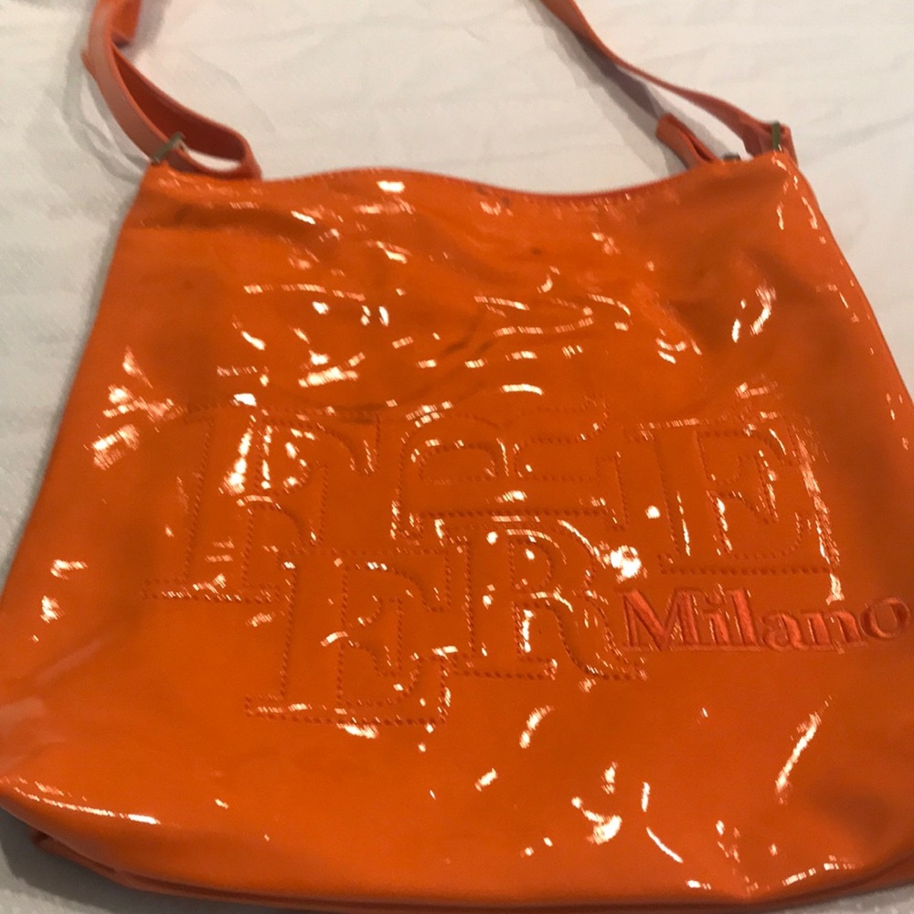 Purses - Picture 4 of 5